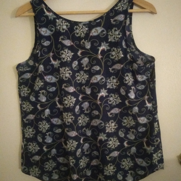 TIME and TRU Top - Picture 4 of 6